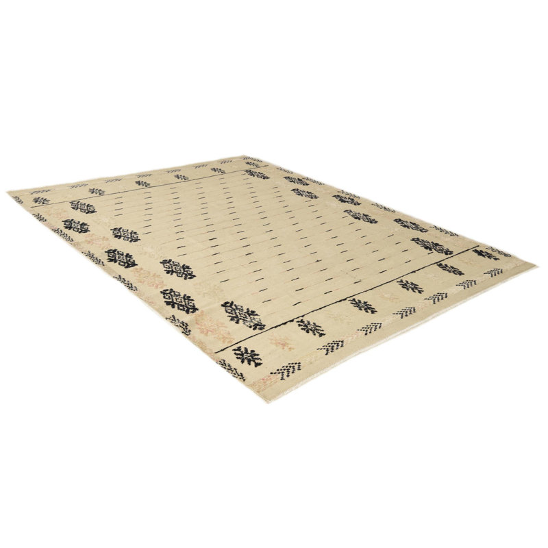 Howard Ivory Rug