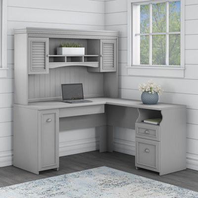 Ozro 60W L-Shape Executive Desk with Hutch