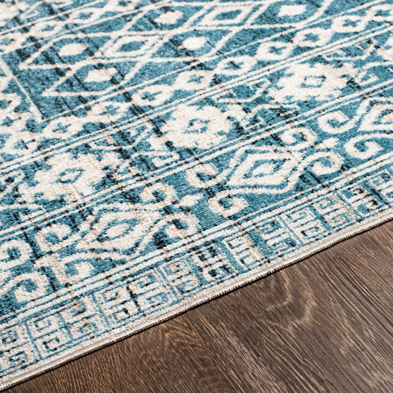 Dickison Geometric Indoor Rug, Round 6'7"