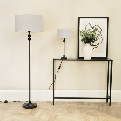 Reselva Metal Table Lamp