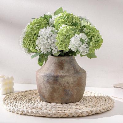 Vase en poterie vieilli 5,3 po