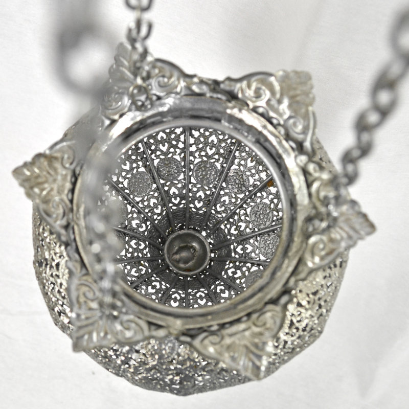 11.4'' H Metal Hanging Lantern