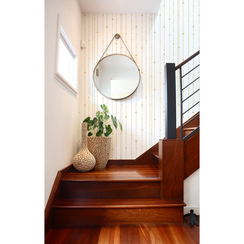 Hupper 2.5m x 1.04m Matte Mural, 250 x 104cm