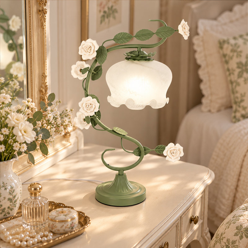 Lampe de table French Rose Vine