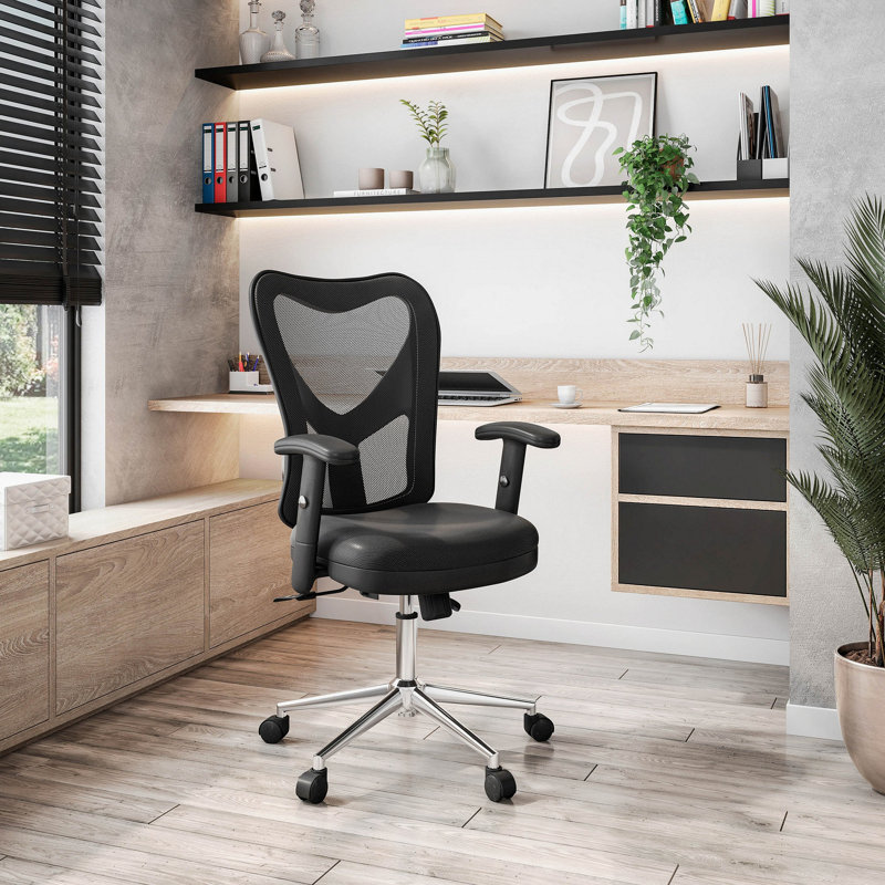 Chaise de bureau haut dossier en filet avec base chromée, noir