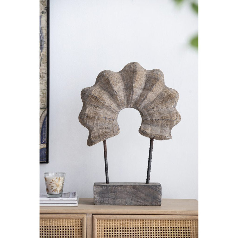 Figurines & Sculptures