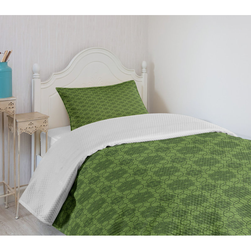 Green Geometric Twin Quilted Bedspread Set with Pillow Sham