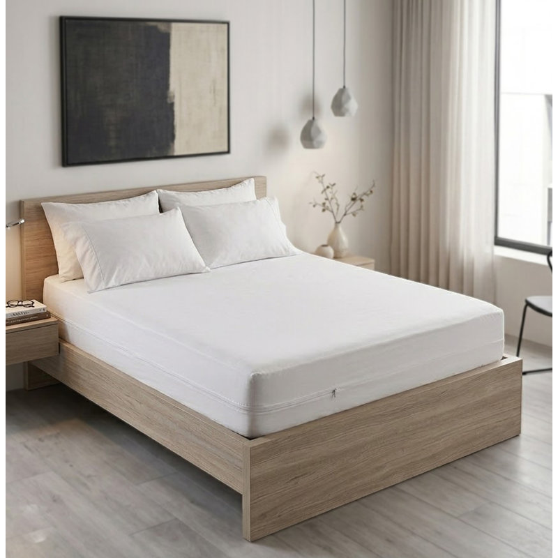 Non-Woven King Mattress Protector