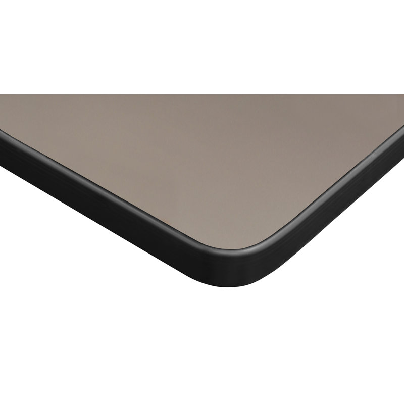 Plateau de table Kee Square, 4 chaises empilables Zeng, Cerisier, H 29 po x l 36 po x P 36 po, Chrome