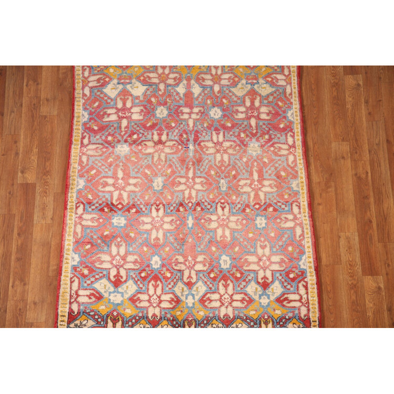 Geometric Traditional Rug 4x5
