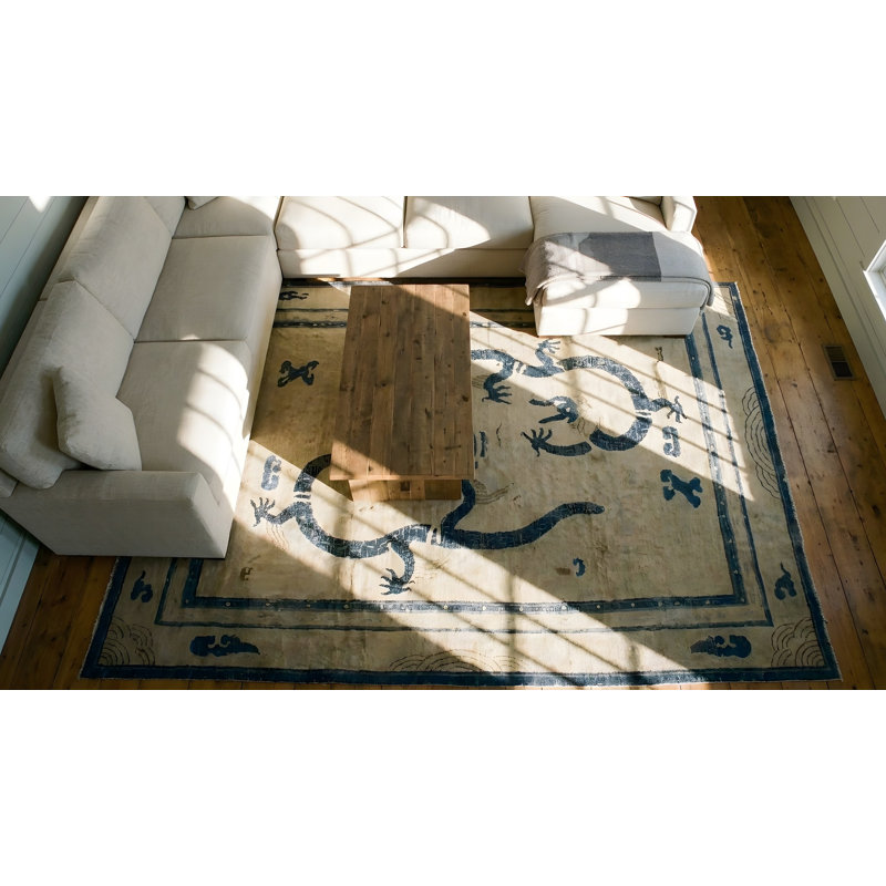 Tapis antique chinois antique à motif de dragon des années 1880 de couleur ivoire Ningxia