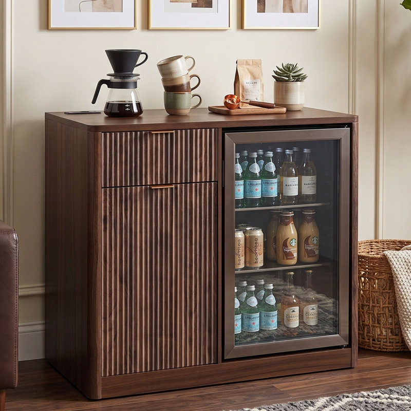 Buffet à cannelures Modern, Noyer brun