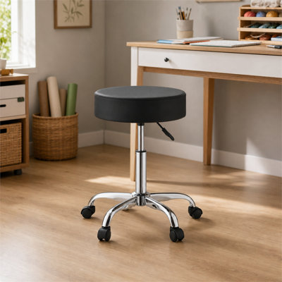 Tabouret à roulettes noir avec roulettes, capacité de charge de 500 lb, siège en cuir synthétique ergonomique à hauteur réglable, tabouret pivotant à 360 ° pour salon, spa, bar, maison, médical et massage