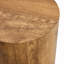 La table cylindrique avec sa conception à motifs peut être facilement intégrée dans une variété de styles d'intérieur, des tables basses aux petites tables de salle à manger, en passant par les établi ou les bureaux d'écriture de fortune.