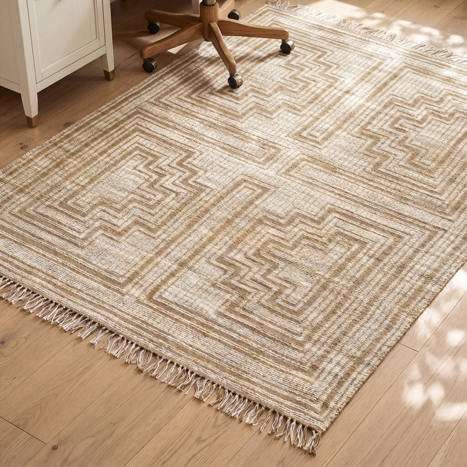 Sapulpa Flatweave Geometric Jute Rug, Rectangle 8' x 10'