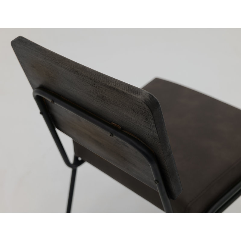 Chaise rembourrée et base en métal, Noir, noir, noir, noir, Noir, noir, noir, noir