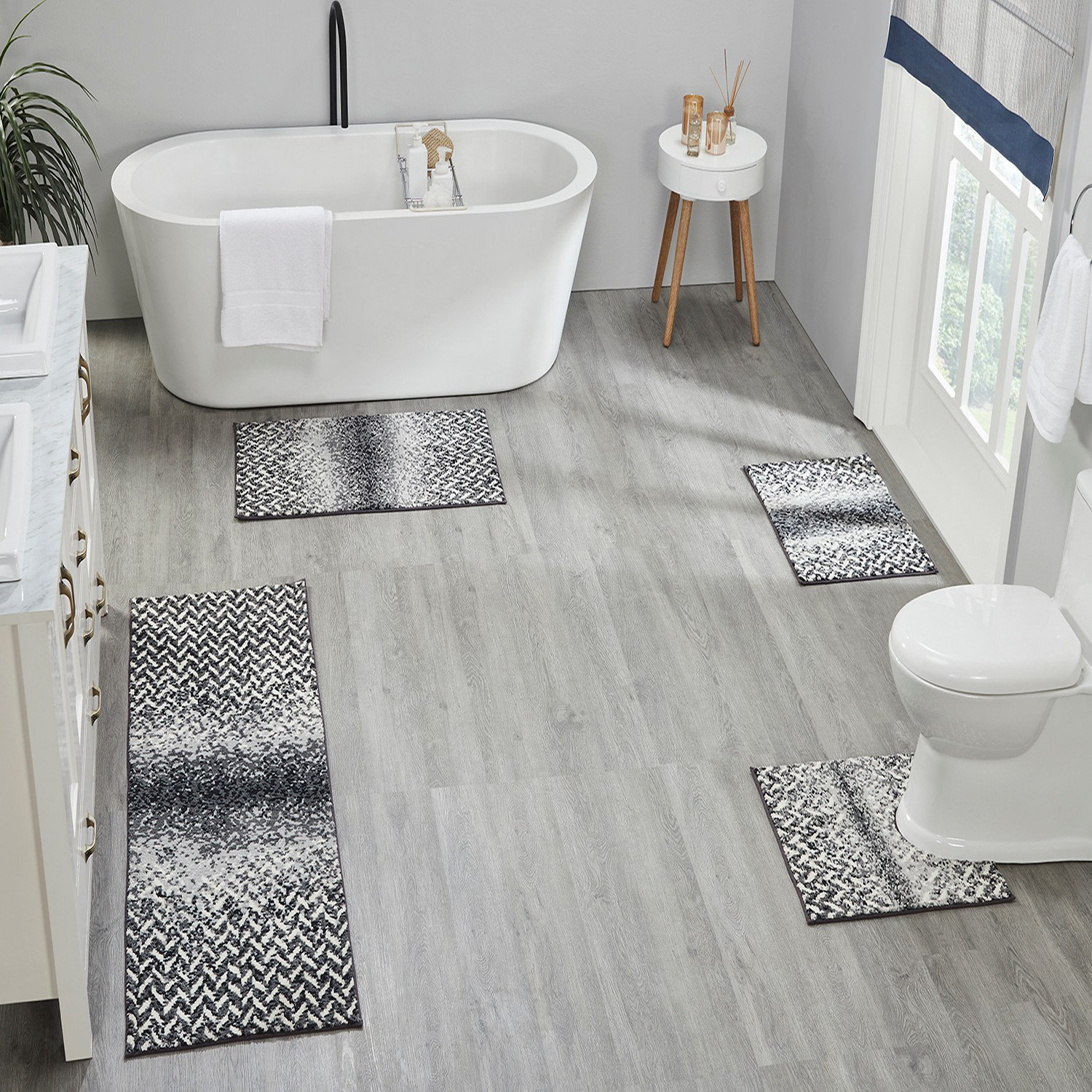 Finding the Best Non-Slip Bath Mat for Seniors