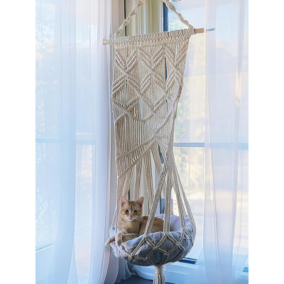 Lit suspendu Macrame