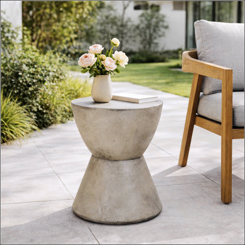Table d'appoint d'extérieur en béton léger, table de bout MGO avec motif de sablier moderne, gris clair