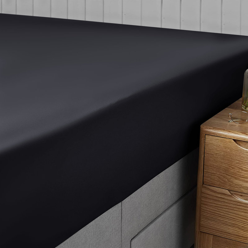 Aerona 200 Thread Count Microfiber Brushed Fitted Sheet, Black, Double (4'6)