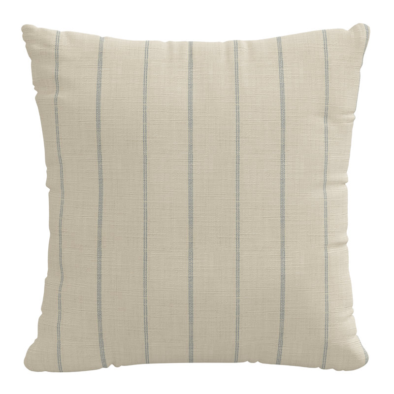 Housse de coussin décoratif carré Clara, 20 po x 20 po, Bleu, Polyester/ bourre en polyester
