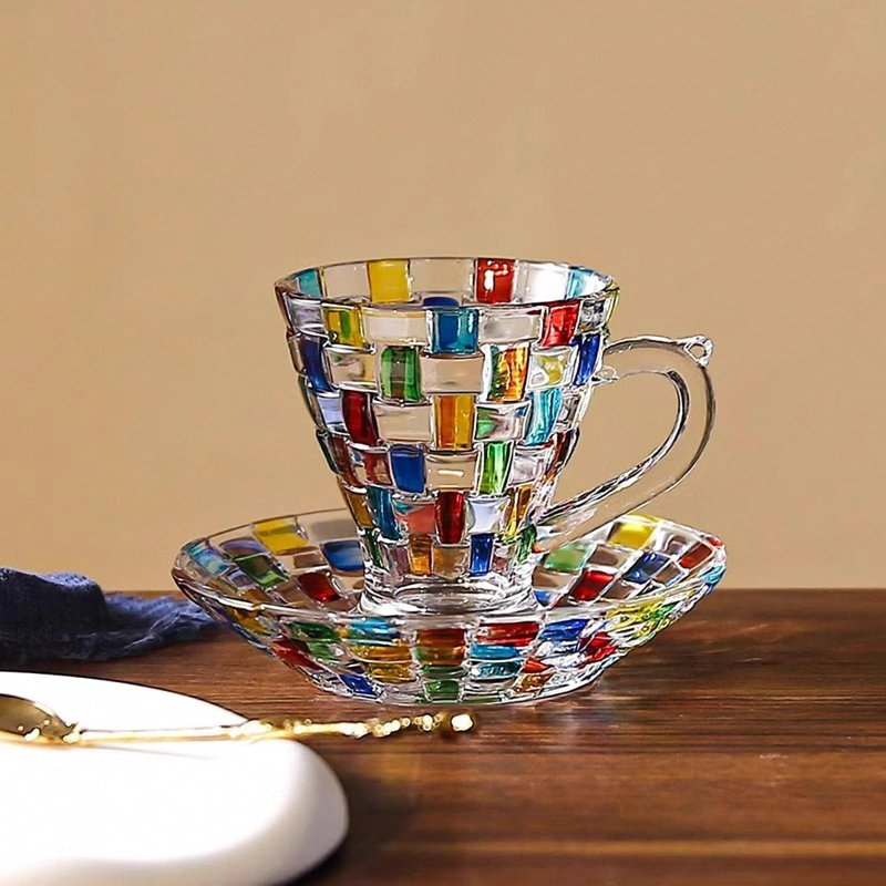 Hand drawn coffee cup and tray glass