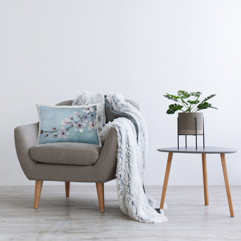 Conception de coussin décoratif Branch of Blossoms par Wellington Studio