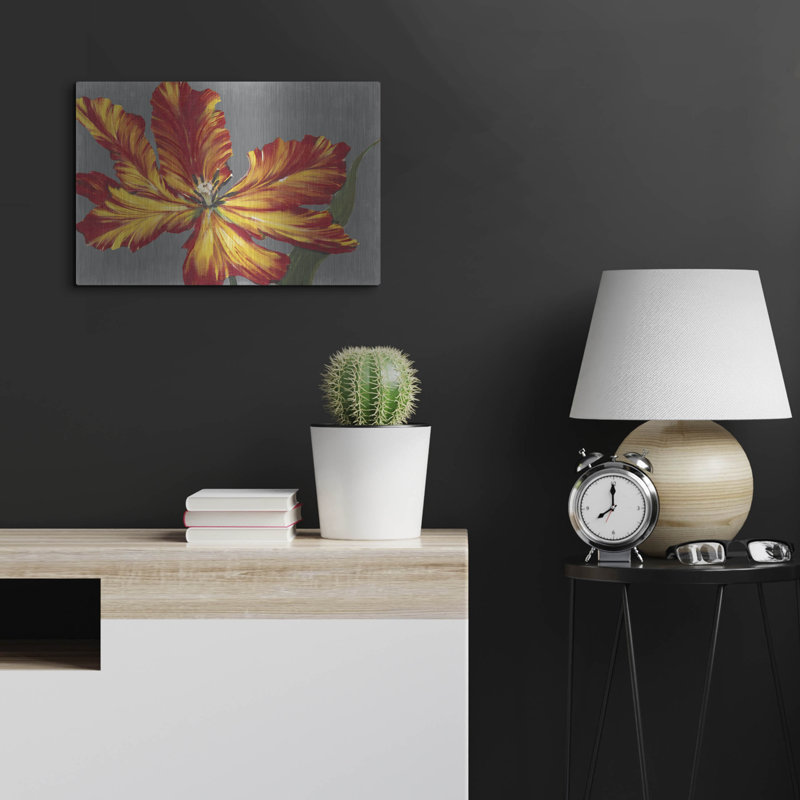 Winston Porter «Tulip Portrait II» par Tim O'Toole, art mural en métal, H 16 po x l 24 po