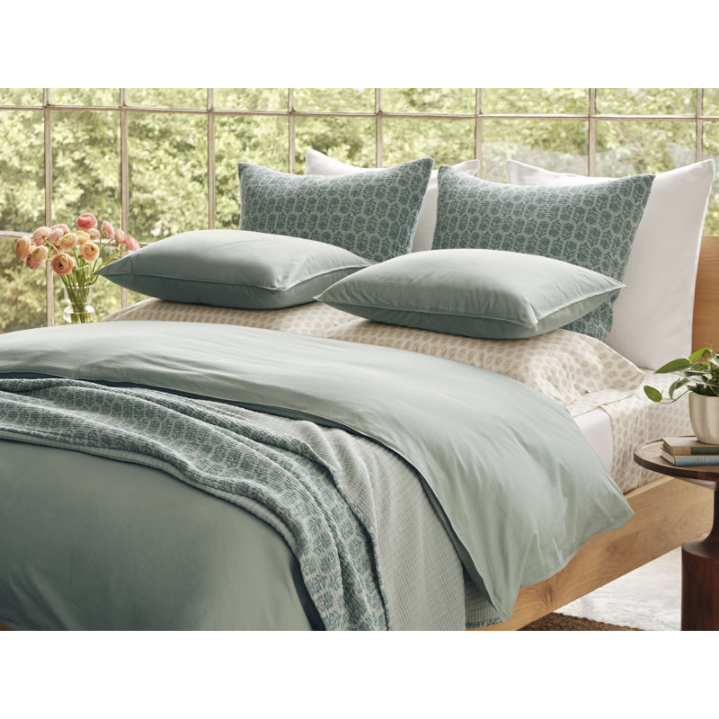 Mirada Organic Matelasse Sham, Fawn Chrysanthemum