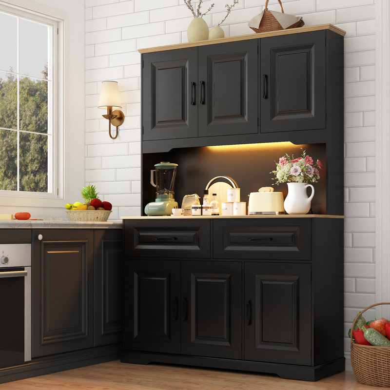 Cage Farmhouse Pantry, armoire de 71 po de hauteur avec prise de courant, éclairage à DEL, 2 tiroirs, 8 portes et rangement ouvert pour la cuisine et la salle à manger