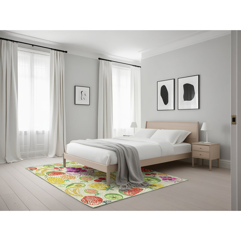 Petillo Indoor Rug, Rectangle 5' x 7'