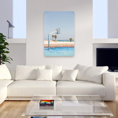«Beachside Basketball Court», art mural côtier abstrait serein