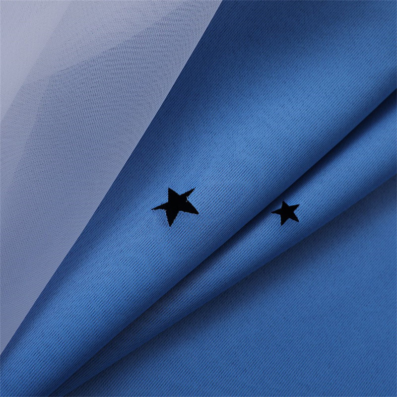 Rideau occultant en polyester Ezayah, Bleu