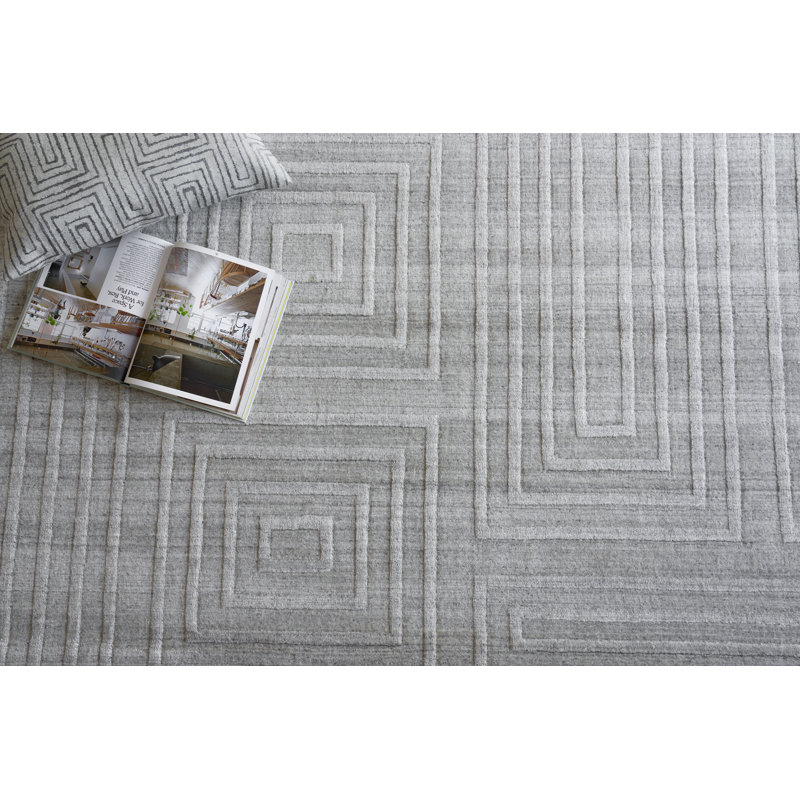 Castelli Geometric Area Rug in Gray, Rectangle 12' x 15', Light Gray
