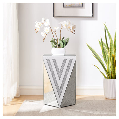 Table de bout triangulaire argentée avec miroir