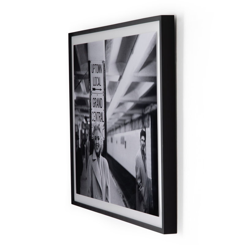 GRAND CENTRAL MARILYN BY GETTY IMAGES, 18" H x 24" W x 1.5" D