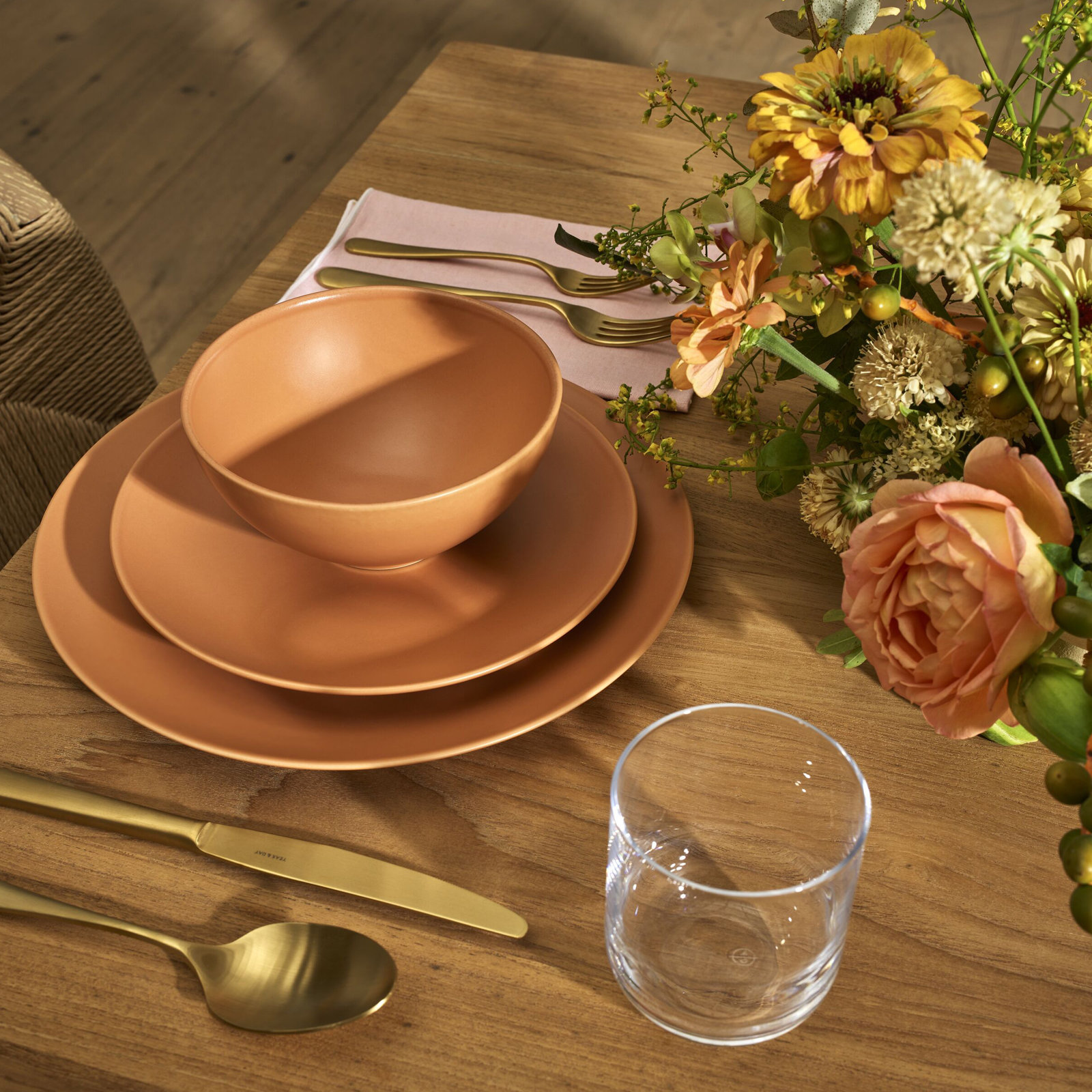 Stoneware Cereal Bowl, Light Orange