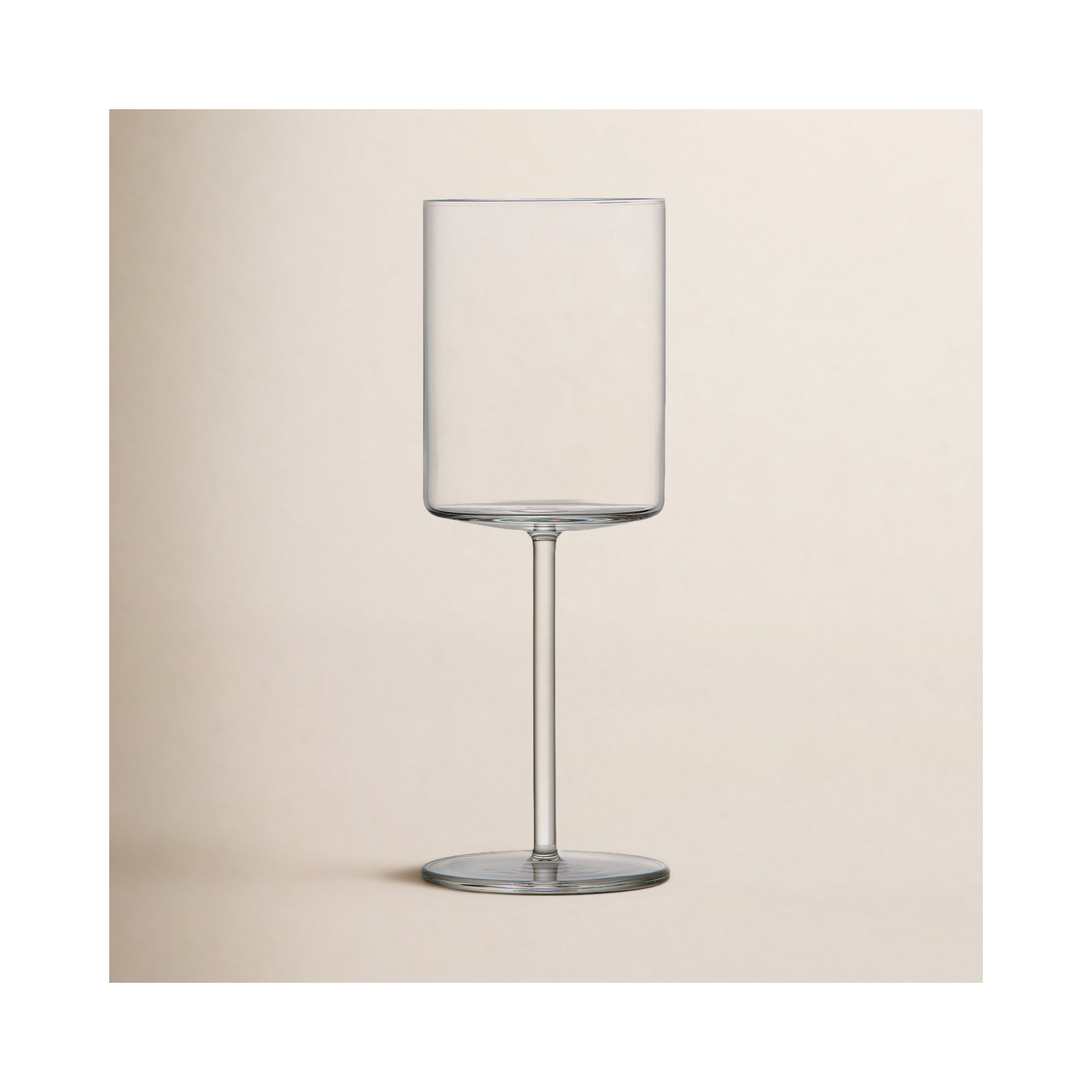 Modo 14.9 oz. Crystal Red Wine Glass