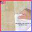 Édredon beige à texture abstraite-126685088