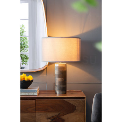 Lampe de table 16 x 16 x 23,5 po gris et argent brossé (assemblage de l'abat-jour requis)