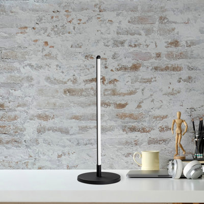Peleghia Metal Desk Lamp
