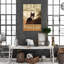 Blanchisserie de chat noir sur toile-779214810