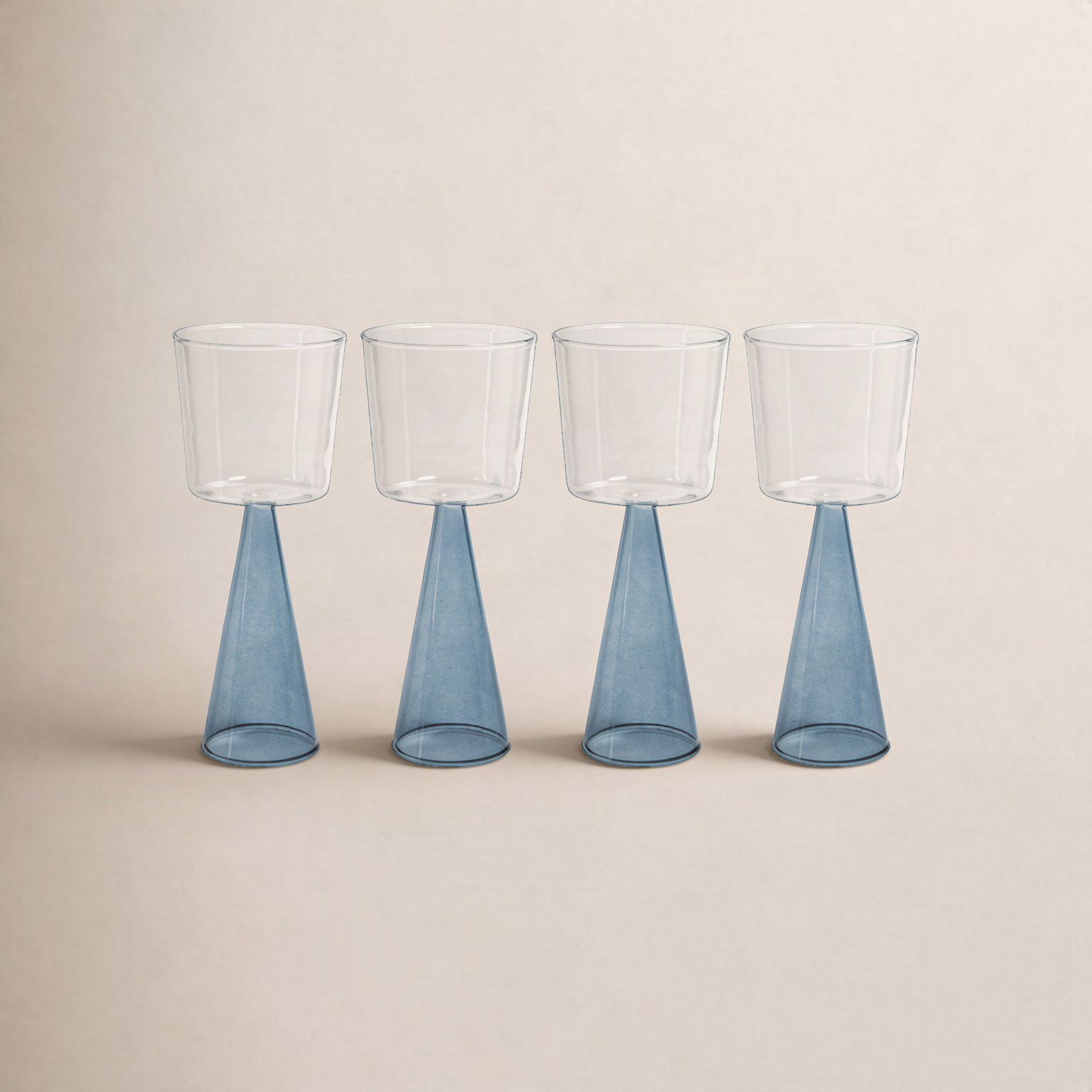 Monticello Red Wine Glass, Blue, 12.51 Oz