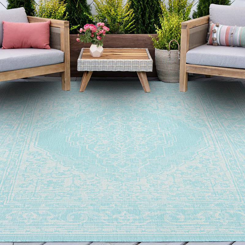 Tapis oriental intérieur / extérieur turquoise Meghan, Rectangle 7 pi 11 po x 10 pi 3 po