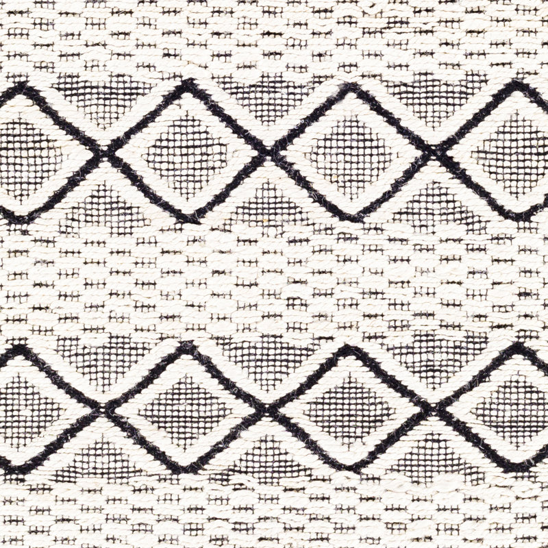 Khemraj Wool Geometric Indoor Rug, Rectangle 2' x 3'