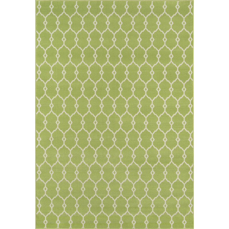 Tapis intérieur / extérieur vert Yepez, Rectangle 1 pi 8 po x 3 pi 7 po