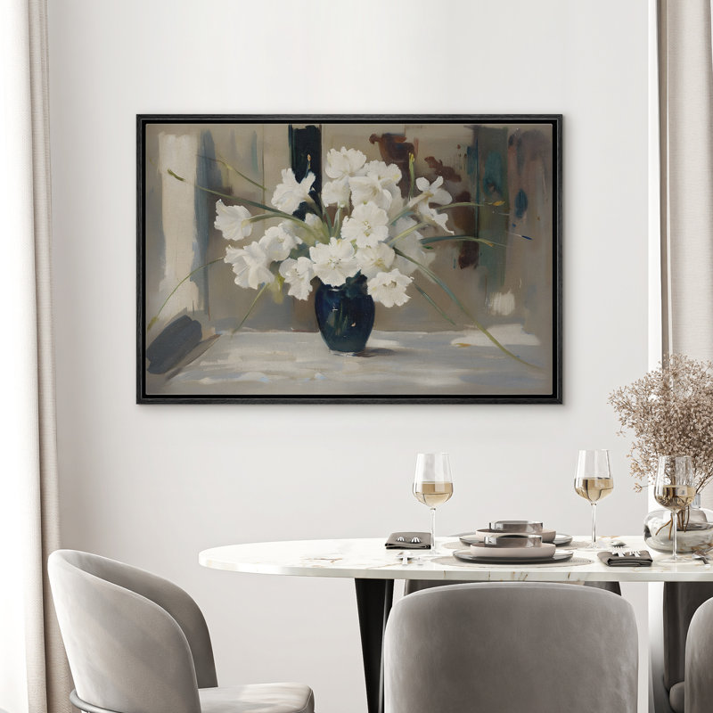 Fleurs blanches dans le vase, impression sur toile encadrée, Noir, H 24 po x l 36 po