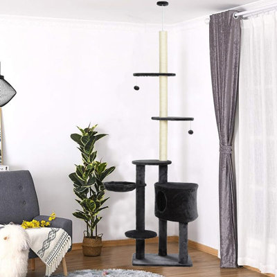 Garmaise Scratching Post