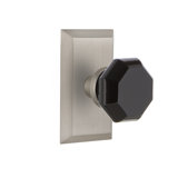 Studio Plate with Waldorf Black Door Knob