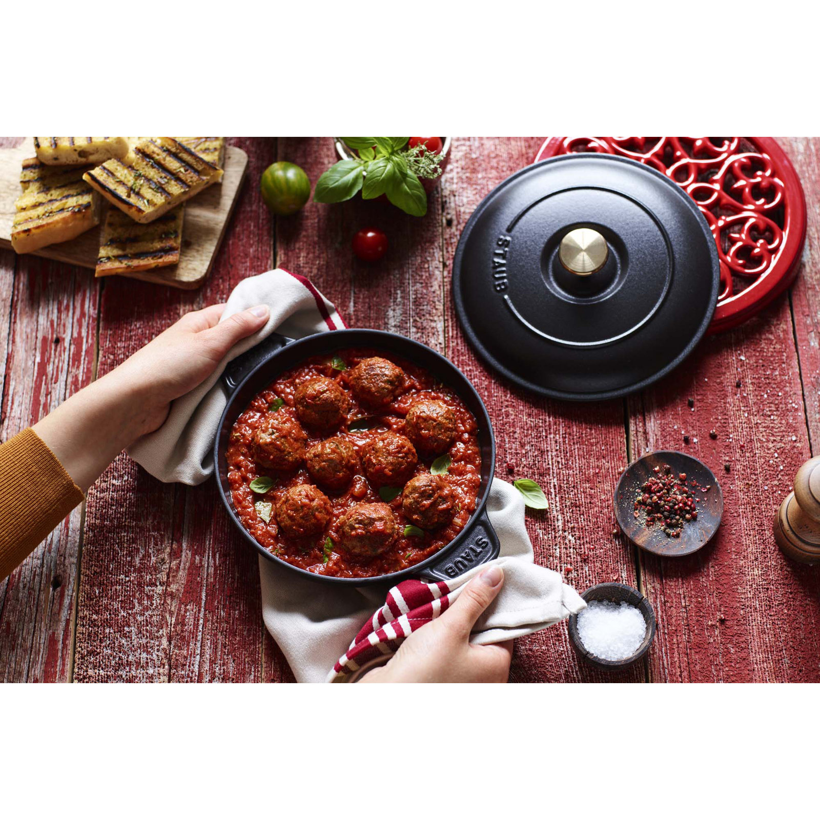 Staub Ceramics 7.9-inch Round Covered Baking Dish, Black Matte